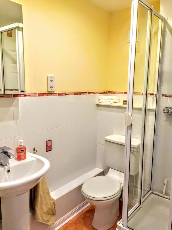 5 Bedroom Central Penthouse Apartment إدنبرة المظهر الخارجي الصورة